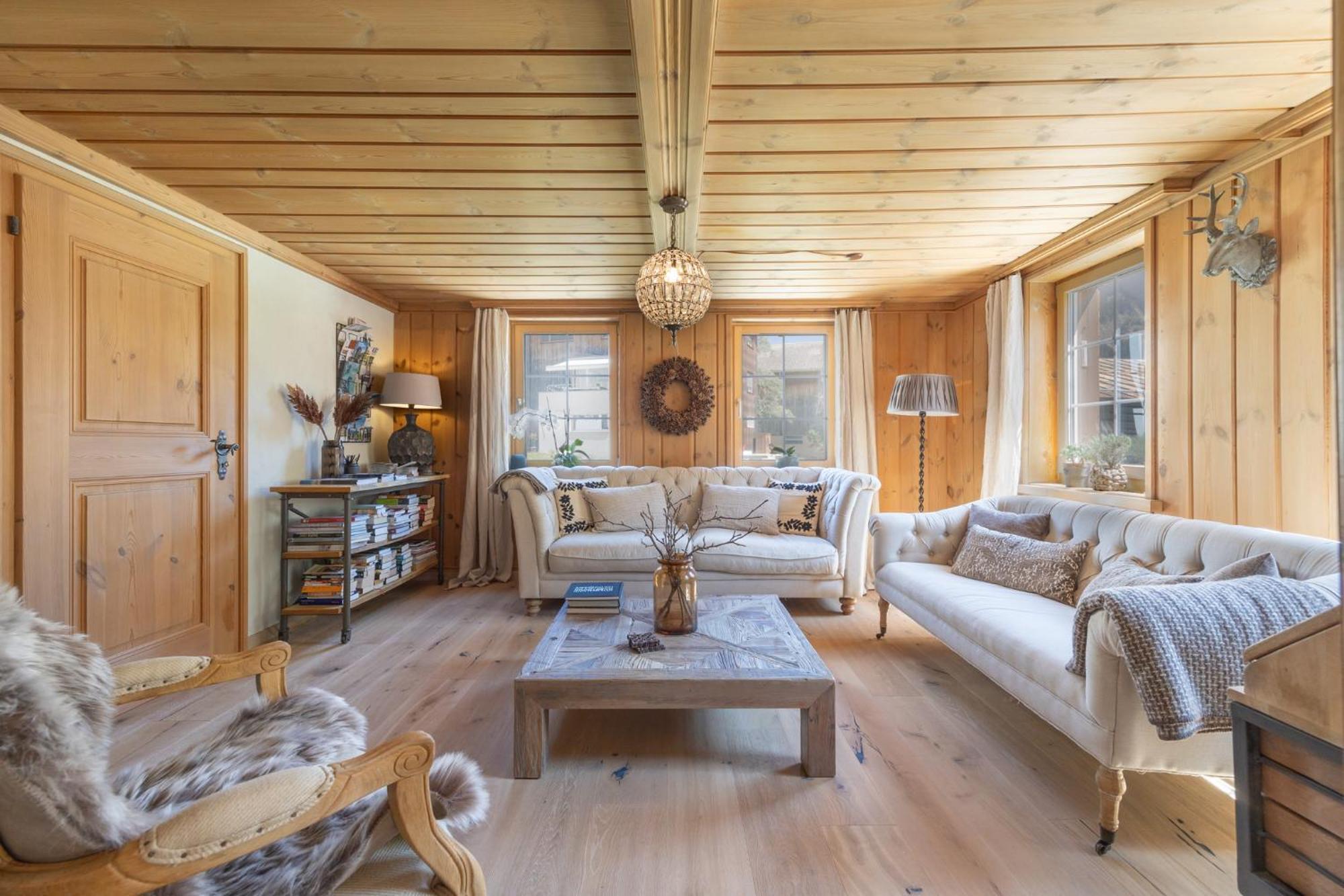Casa Pasch - Boutique Bed And Breakfast In Cumpadials Sumvitg 외부 사진