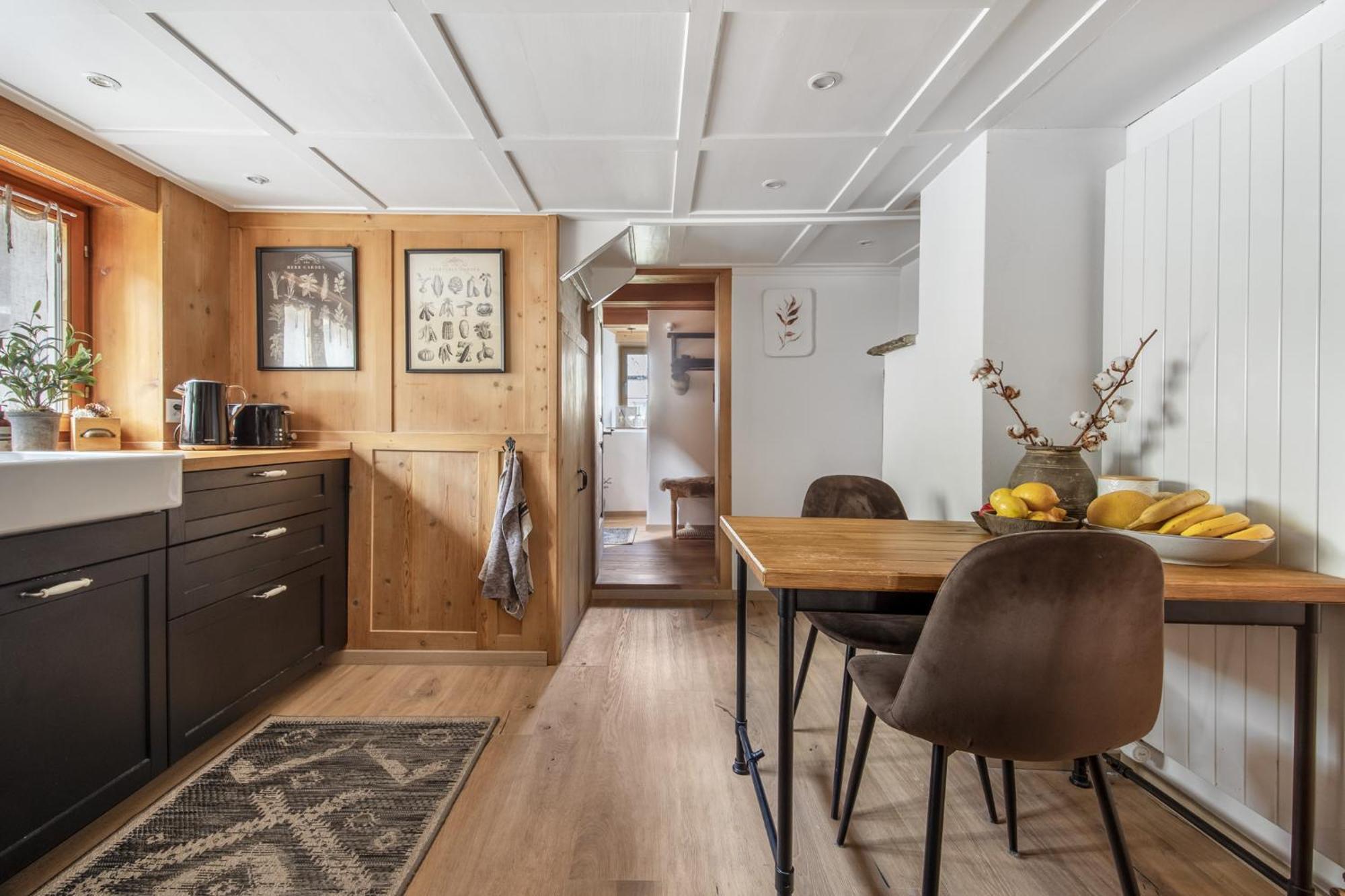 Casa Pasch - Boutique Bed And Breakfast In Cumpadials Sumvitg 외부 사진